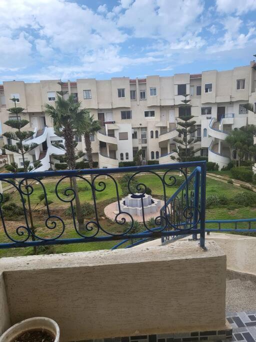 Stylish Duplex - Ocean View - Airport - Wifi - Renovated 2025 - 24H Reception Apartment Jbila ภายนอก รูปภาพ