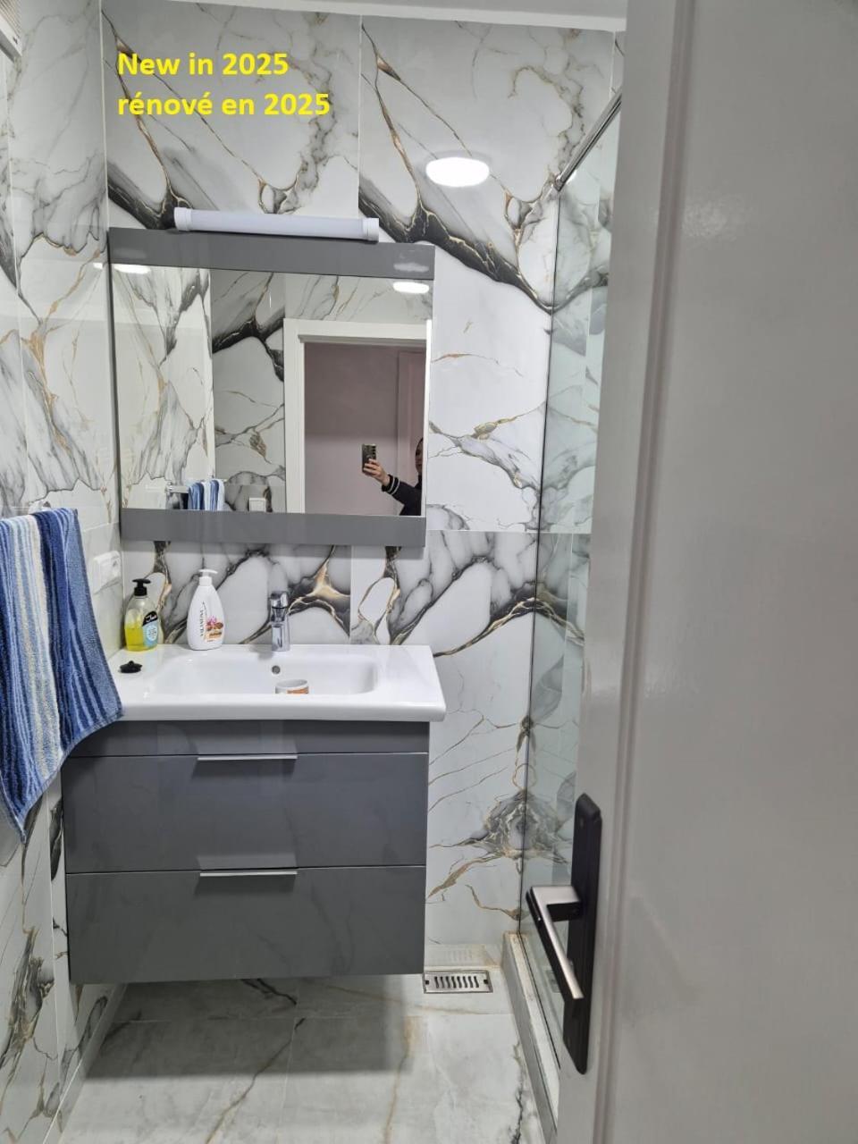 Stylish Duplex - Ocean View - Airport - Wifi - Renovated 2025 - 24H Reception Apartment Jbila ภายนอก รูปภาพ